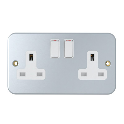 METAL CLAD SWITCHES & SOCKETS - KBMC